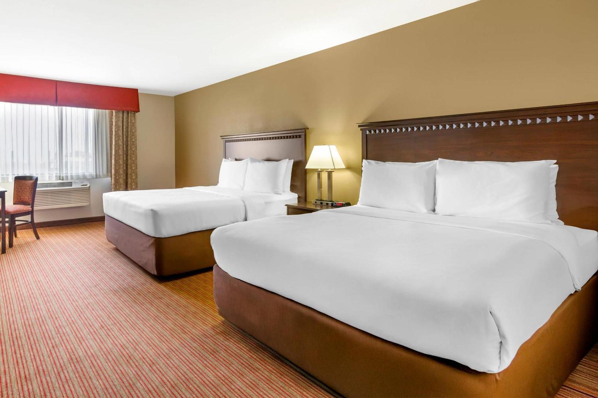 Comfort Inn Phoenix Central City Hotel 2*