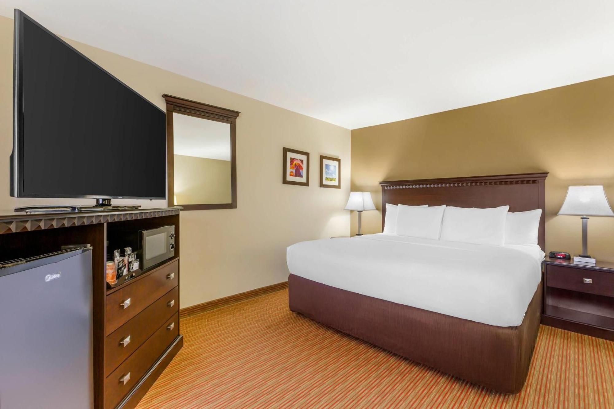 Hotel Comfort Inn Phoenix Central City 2*